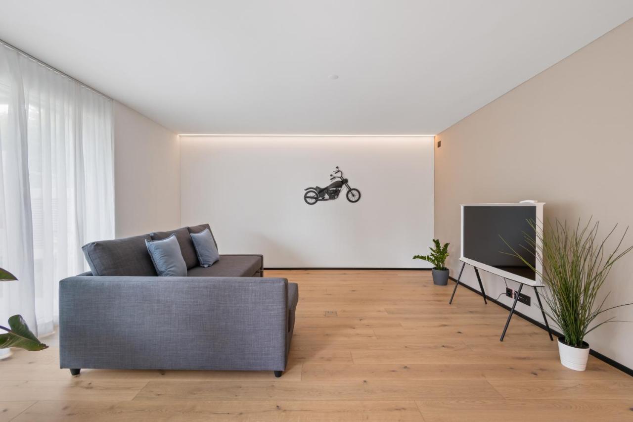 The R Apartment Zugerberg - Ev Wallbox - Terrasse Geroldswil Kültér fotó